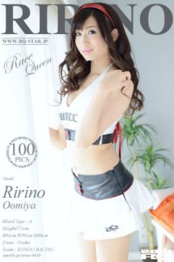 与亲女洗澡时伦了